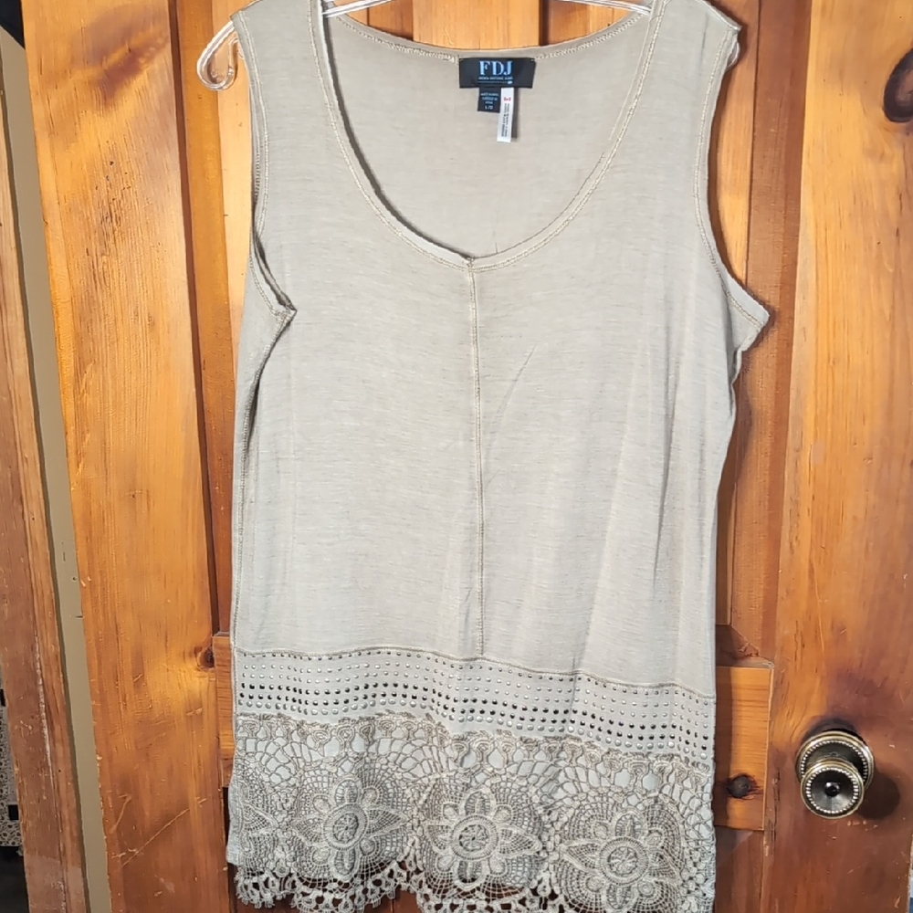 FDJ* Made In Canada Sleeveless Round Neck Crochet Studded Cotton Rayon Tank Sz L